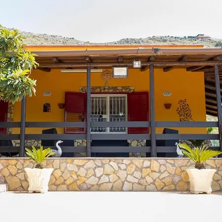 Villino Nando Villa *